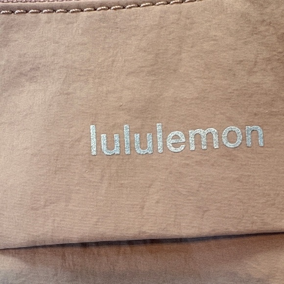 lululemon athletica Blush Crossbody Bag - Picture 2 of 6